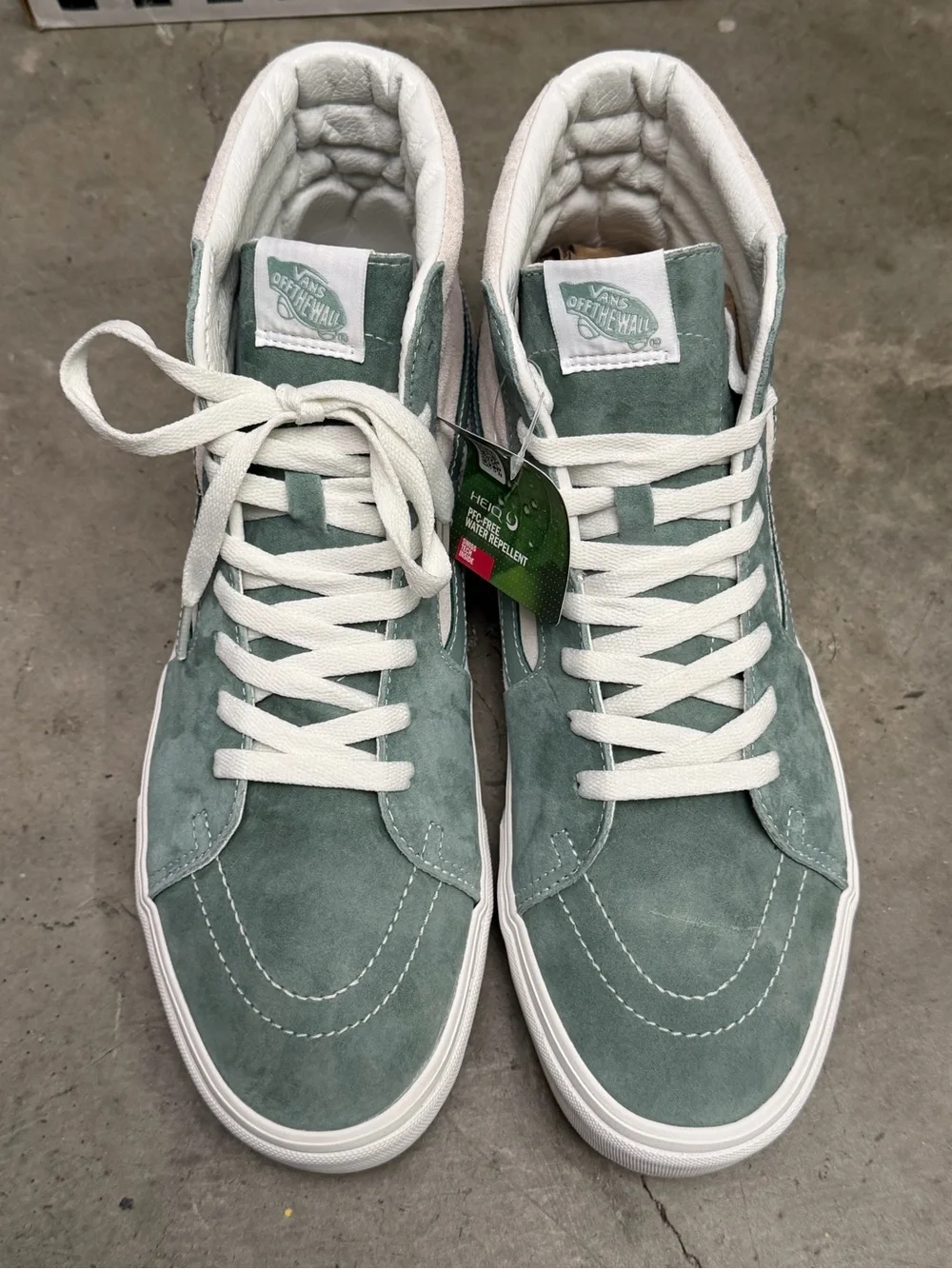 Vans Sk8-Hi Green & white suede high-top shoes